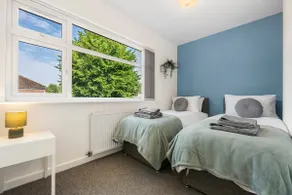 Apartamento vacacional con 4 habitaciones para 8 personas - Image 5