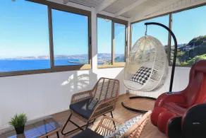 Moyra Hill • Between two seas • Exclusive stay - Image 2