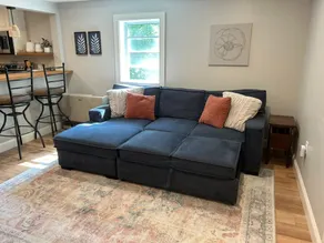 The Bow Street Abode | Charming 2BR Retreat - Image 3
