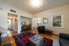 Charming Sam Hughes 1 BR 1 BA Outdoor Dining - Image 5