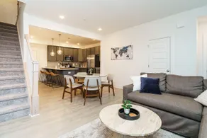 Modern Luxe Condo. Walk to Coffee Dining Wegmans - Image 2