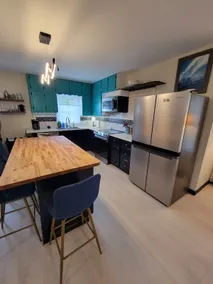 Marilyn’s Beach House - Image 5