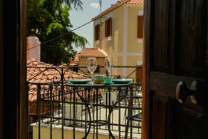 Olive House Old Town - Meno Homes 7 - Image 3