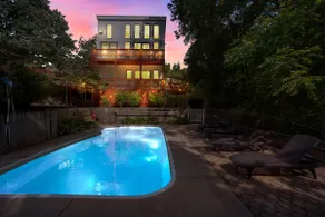 !Poconos Hidden Villa de’Casablanca Pool+Spa Creek - Image 3