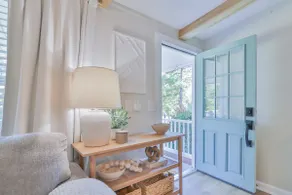Chapin Charmer - Dog Friendly - Fully fenced in - Image 3