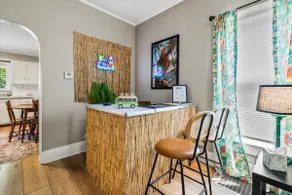 Parrot Head•King Bed•Bar•Patio•Cornhole•Grill - Image 4