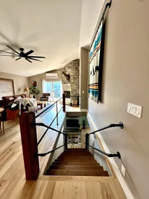 Delaro Ranch-VIEWS & 10 private acres - Image 2
