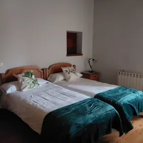 Entire house 2 - 4 people 6 km from Cangas de Onis - Image 3