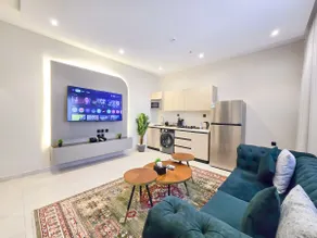 A105 Shining Master Bedroom with Living Room - Image 5