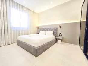 A105 Shining Master Bedroom with Living Room - Image 2