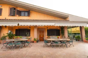Villa Aureliana Quiet Villa with Pool near the Vatican - Image 3