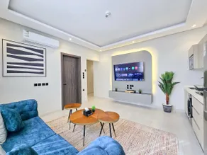 A111 Nice bedroom with living room - Image 3