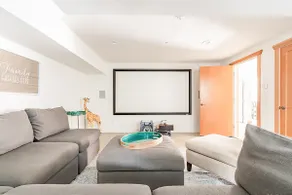 9-Beds/7 BA Home w/Pool table-Movie room & Firepit - Image 3