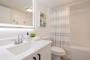 Bishop Suites @ Executive Centre - Mountain View - Image 5
