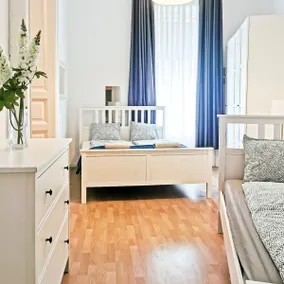 Ferenc Apartment - Image 4