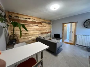 Lucia's Wood House - Image 4