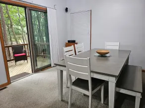 Home in Tannersville - Image 3
