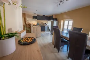 Renovated 3-bedroom apartment, Remiremont Center - Image 2