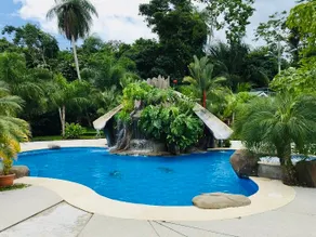 VillaVerde Beach House - Image 2