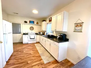 Cottage apartment in Horse Shoe - Image 5