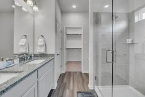 Troy 4BR Hub for Business Pros - Image 3