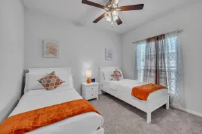 Troy 4BR Hub for Business Pros - Image 5