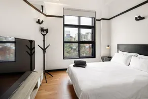 Light-Filled Loft w/ King Bed & Buzzing Views! - Image 5