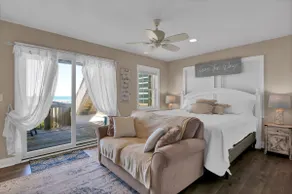 NoRegretz: Dog-Friendly Oceanfront Retreat 4BR 3BA - Image 5
