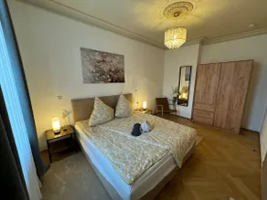 City villa with stucco ceiling/painting - modernly renovated - Image 2