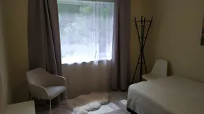 Private bedroom in quiet area - Image 5