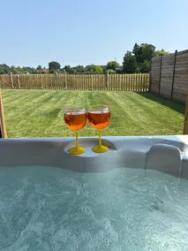 ”The SPA” Gite with Jacuzzi 4/6 pers air-conditioned - Image 3