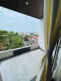 Fully furnished 3BHK | Gurudwar Jn. | City view | - Image 3