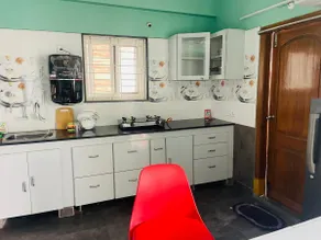 Fully furnished 3BHK | Gurudwar Jn. | City view | - Image 5
