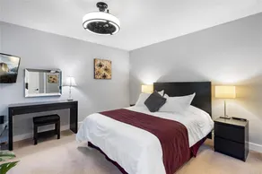 Parksville Condo - Image 3