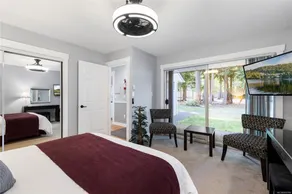 Parksville Condo - Image 4