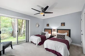 Parksville Condo - Image 5