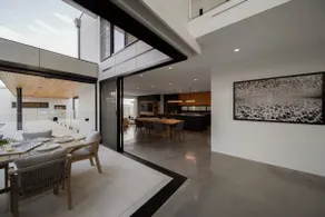 Blvd Dream - Image 3