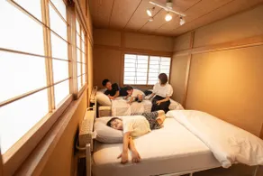 Fishing pond, Glass Ski 3 minutes by car, 75 TV, Yogibo, Pellet stove, Kawaguchiko, Yamanakako, Fujikyu Highland - Image 3