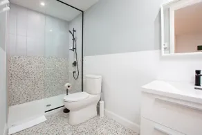 Loft - 1 queen size bed - Les Lofts de Vitré - Image 5