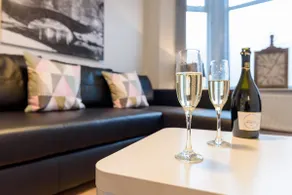 The Scarsdale Apartment - Image 4