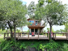 River Cabin in Woodsboro - Image 2