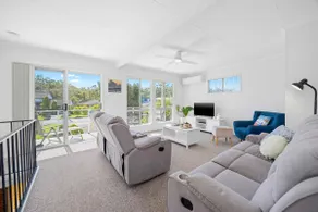Holiday Haven @ North Haven - club, river, beach - Image 4