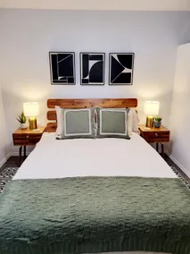 Studio Oasis on Maine Street - Image 5