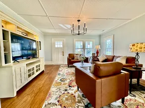 Captain Brown's Farmhouse - Image 2