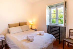 Retreat with Sauna & Hot Tub near Porto - Image 3