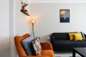 Host & Stay - Wilshire Way - Image 4