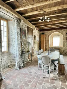 Medieval Art Deco manor 10 minutes from Puy du Fou - Image 4