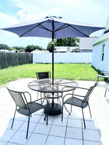 This charming home offers comfort and convenience - Image 2