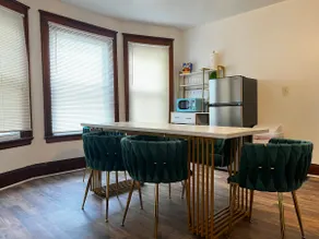 Entire first floor of an Artsy Home in Westcott! - Image 2