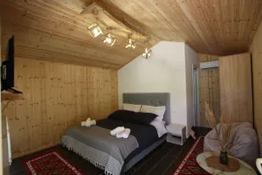 Cozy Wooden Retreat Shëngjergj 30 km from Tirana 1 - Image 3